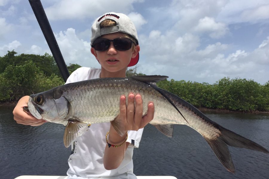 Louis, pêcheur de baby Tarpon à 9 ans !!!