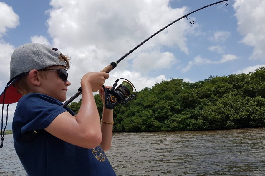 Louis, pêcheur de baby Tarpon à 9 ans !!!