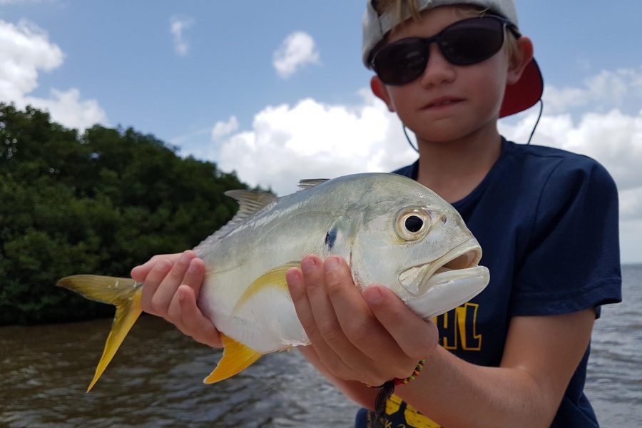 Louis, pêcheur de baby Tarpon à 9 ans !!!