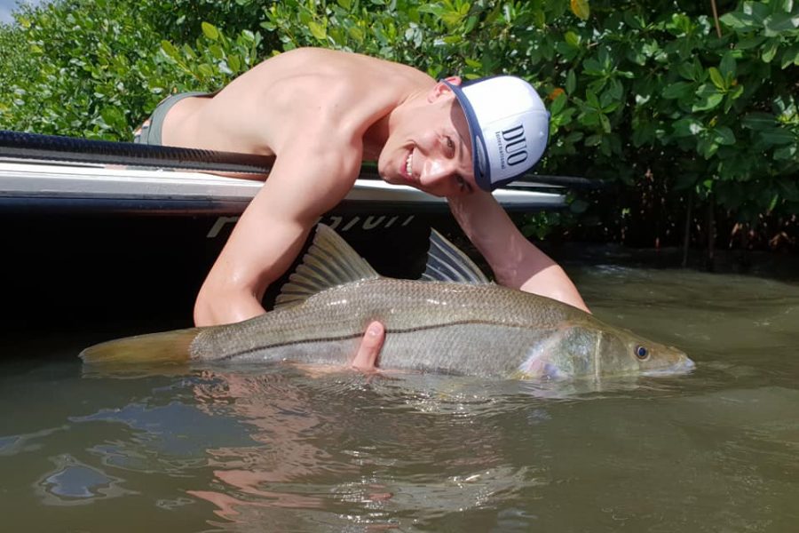 Deux italiens à la pêche en Guadeloupe