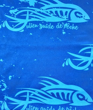 Tour de cou Kuruk Julien Guide de Pêche Bleu