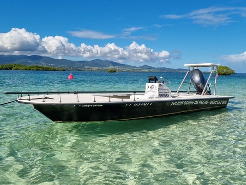 Déplacement silencieux en bateau